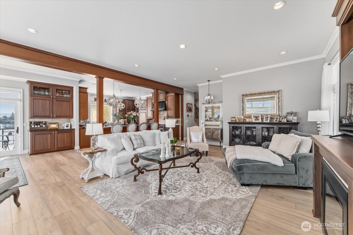 3300 South Lakeshore Road Chelan, WA 98816 - Photo 11 of 40