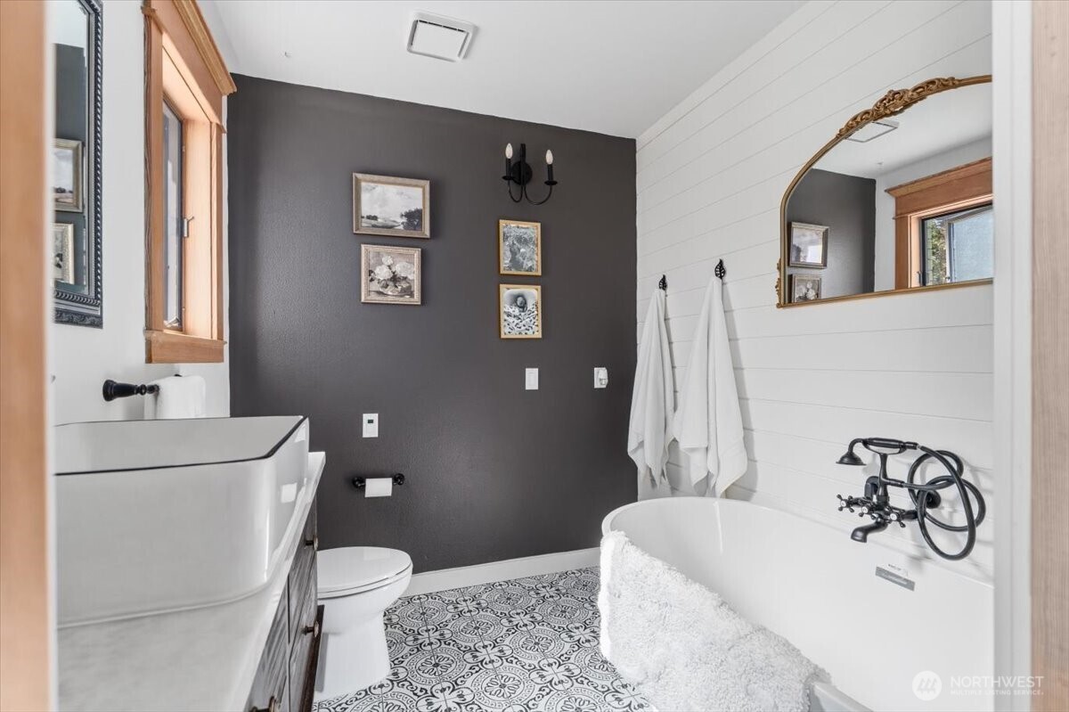 3300 South Lakeshore Road Chelan, WA 98816 - Photo 35 of 40
