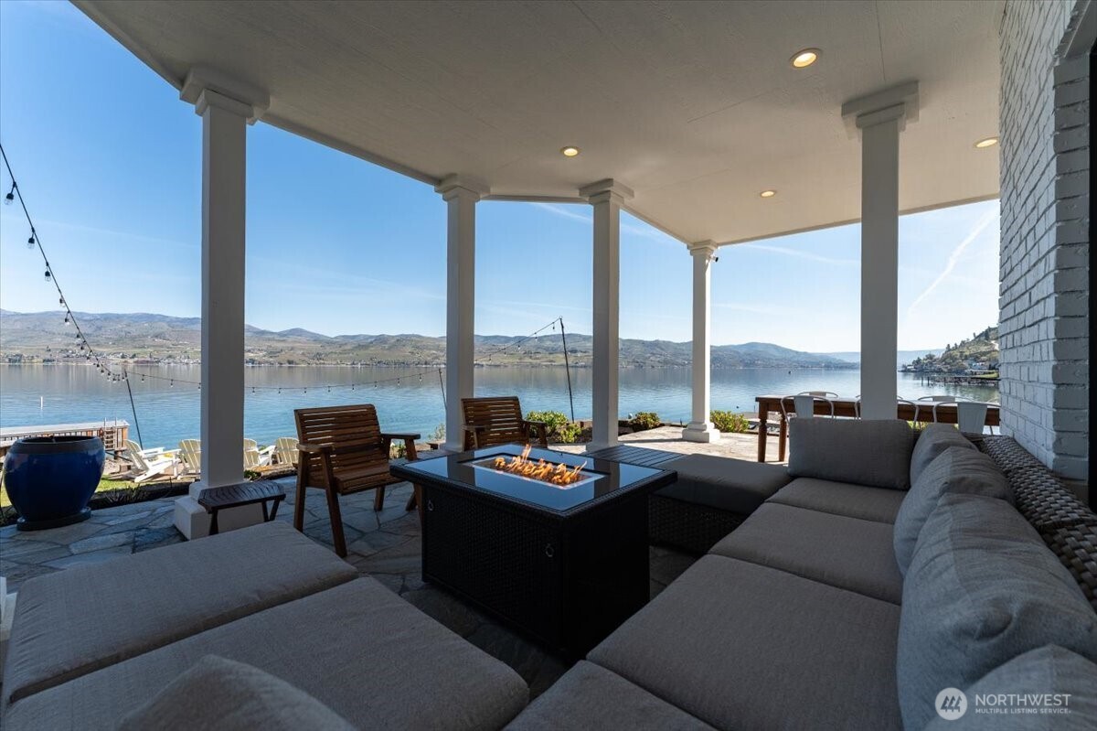 3300 South Lakeshore Road Chelan, WA 98816 - Photo 40 of 40