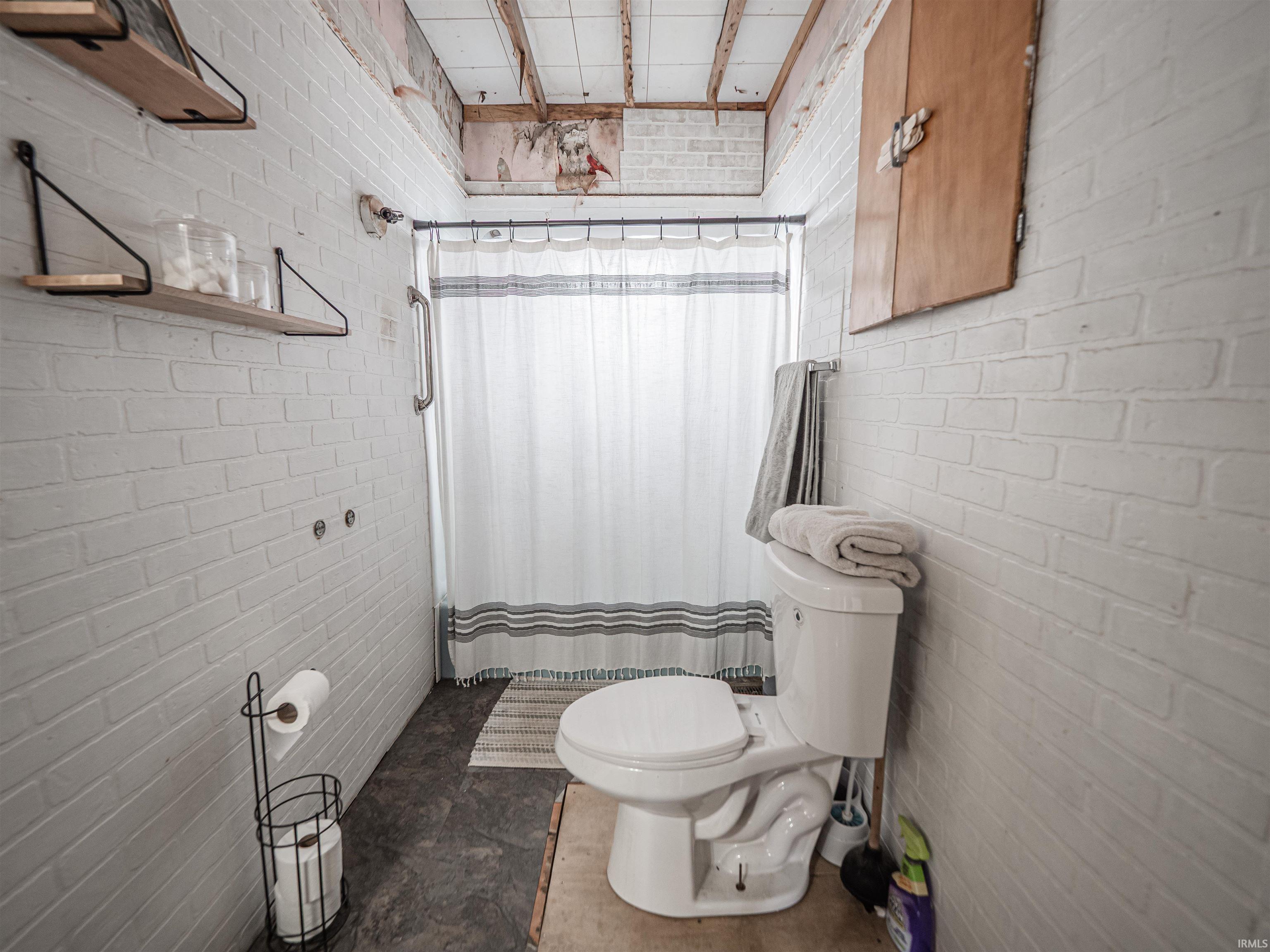 1210 Walnut Street Petersburg, IN 47567 - Photo 13 of 34