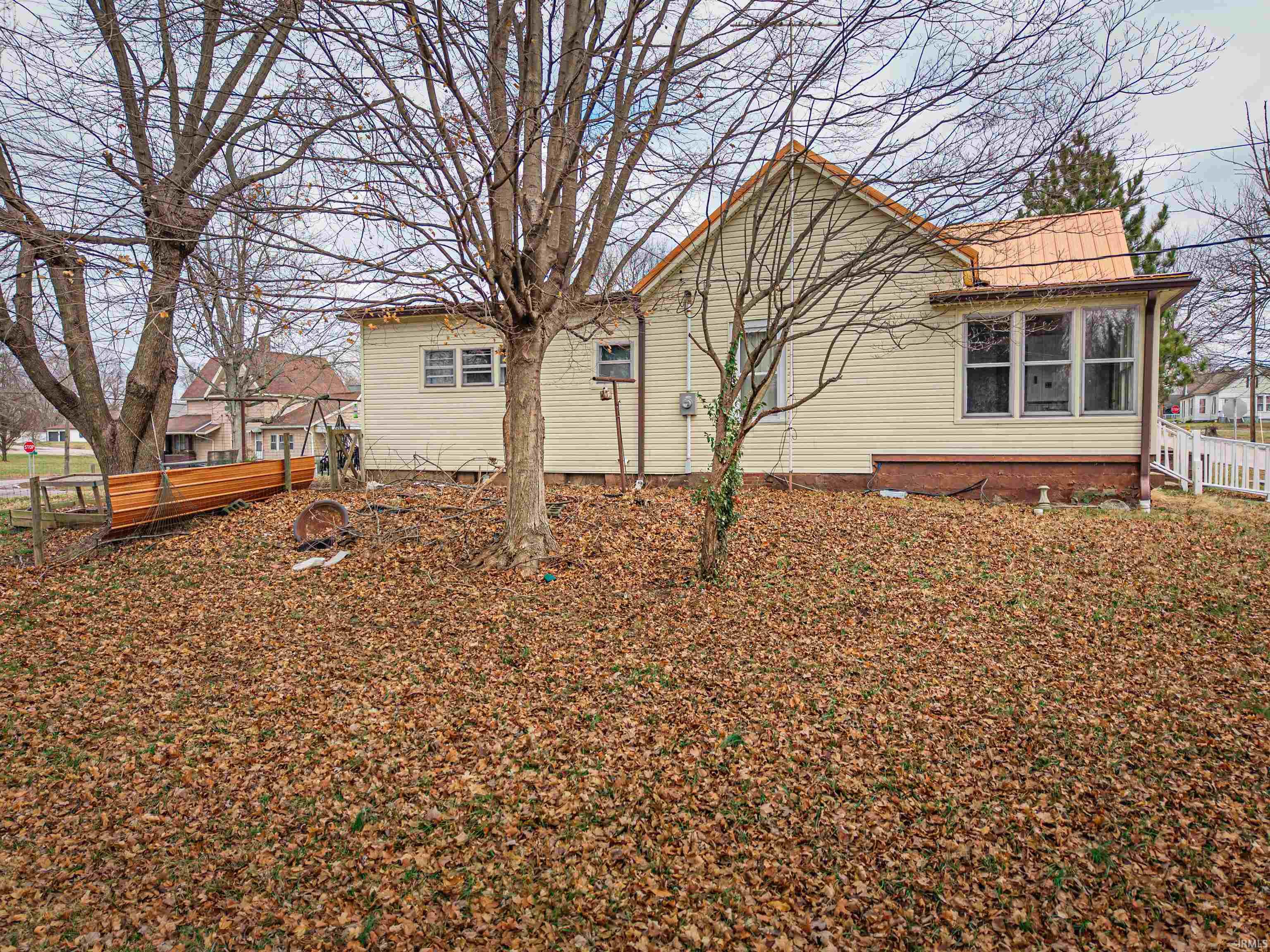 1210 Walnut Street Petersburg, IN 47567 - Photo 31 of 34