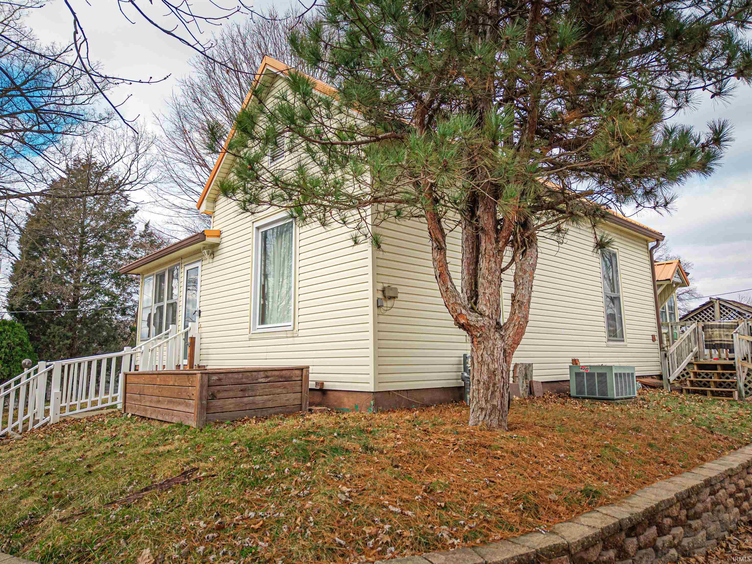 1210 Walnut Street Petersburg, IN 47567 - Photo 32 of 34