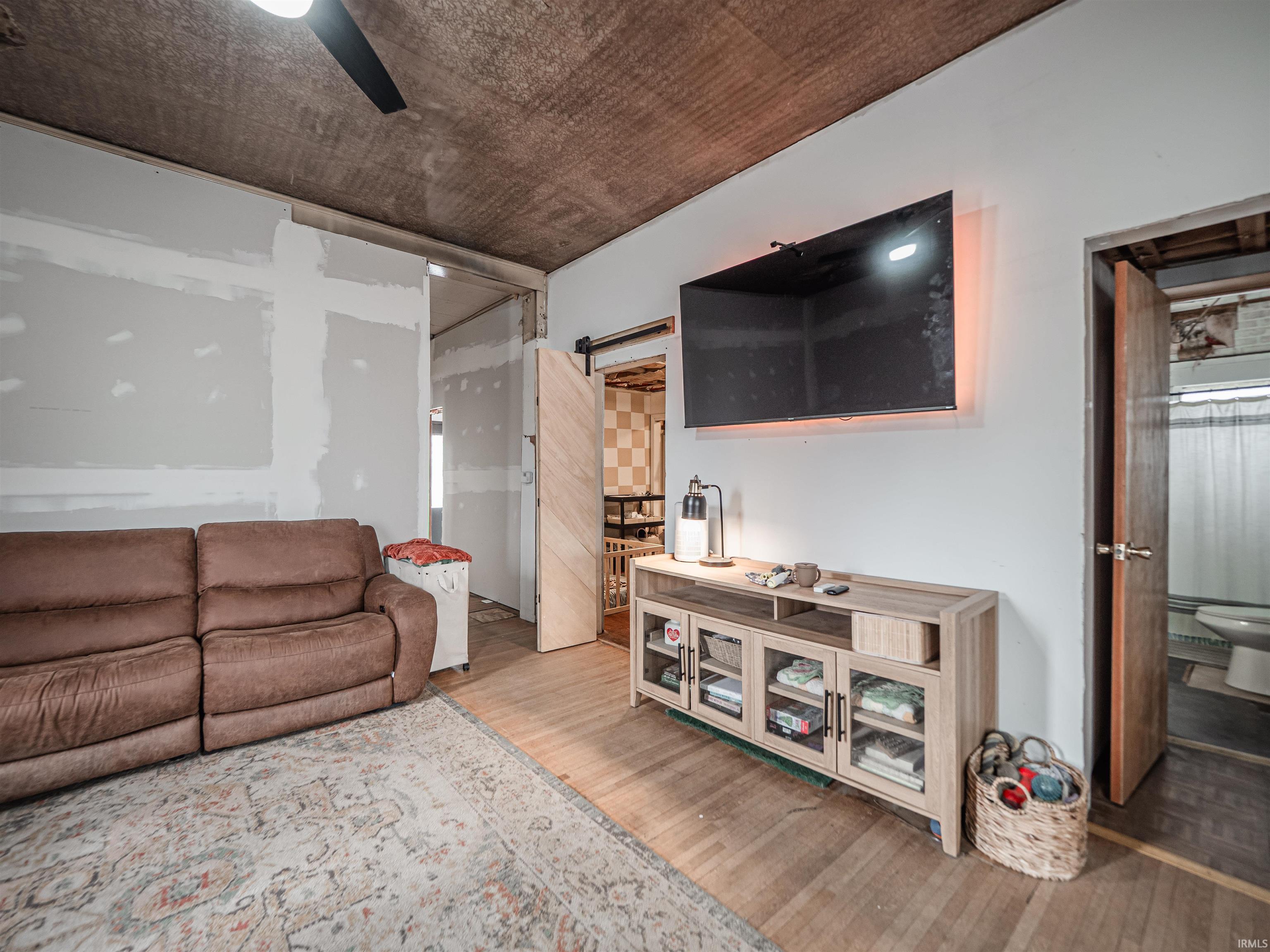 1210 Walnut Street Petersburg, IN 47567 - Photo 9 of 34