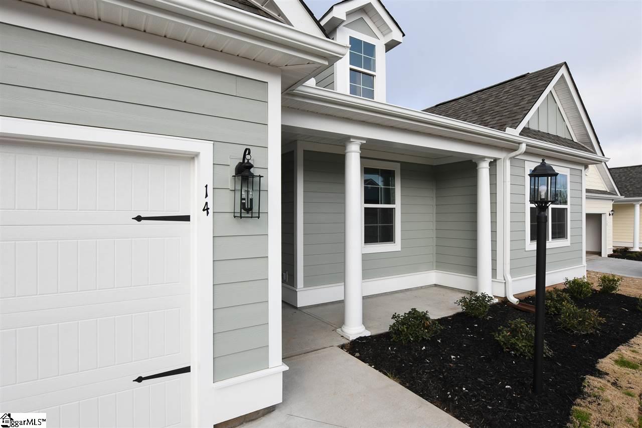14 Octavia Road Taylors, SC 29687 - Photo 4 of 32 Gallery Image 4