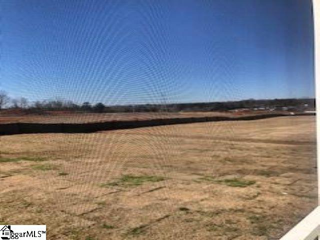 14 Octavia Road Taylors, SC 29687 - Photo 5 of 32 Gallery Image 5