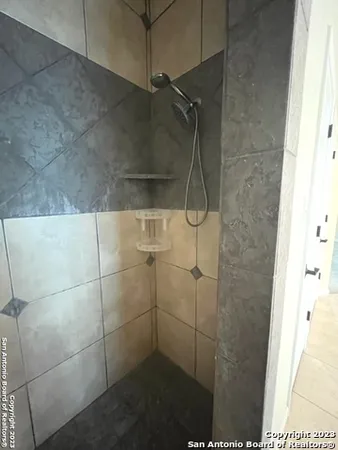 $2,650 | 101 Cielo Vista, Canyon Lake, TX 78133