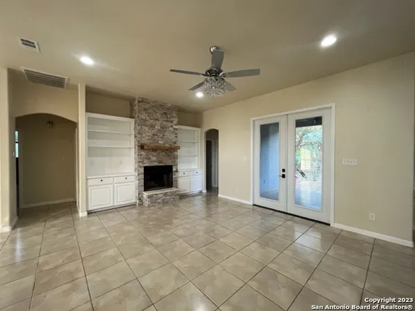 $2,650 | 101 Cielo Vista, Canyon Lake, TX 78133