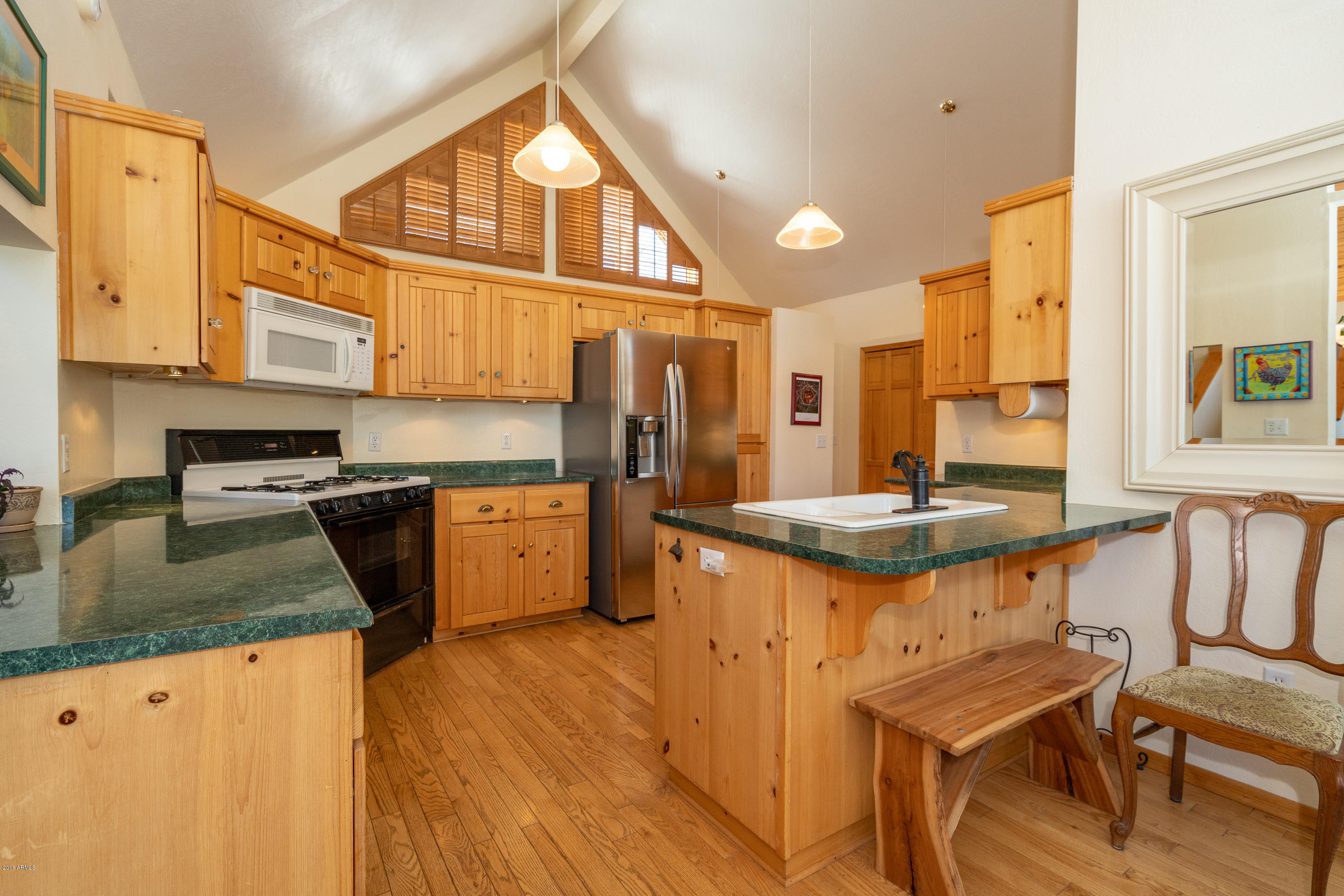 2373 Forrest Ranch Loop Parks Parks, AZ 86018 - Photo 14 of 40 Kitchen 1