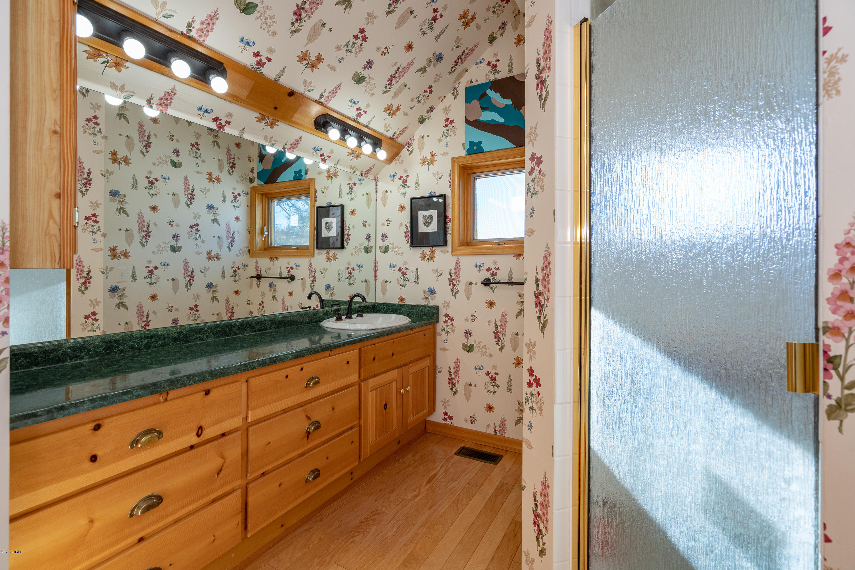 2373 Forrest Ranch Loop Parks Parks, AZ 86018 - Photo 19 of 40 Owners Ensuite Bath 2