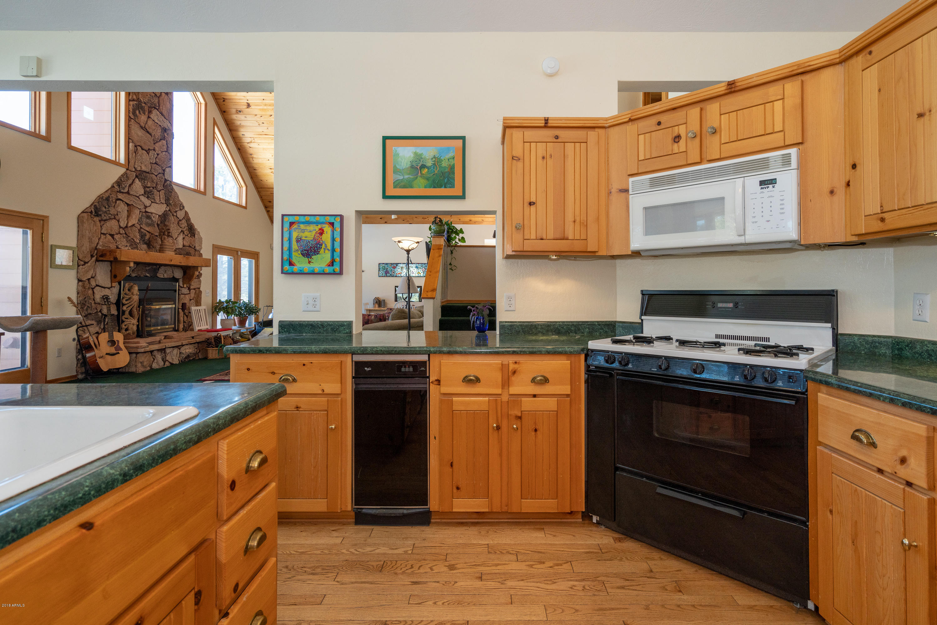 2373 Forrest Ranch Loop Parks Parks, AZ 86018 - Photo 9 of 40 Kitchen 4