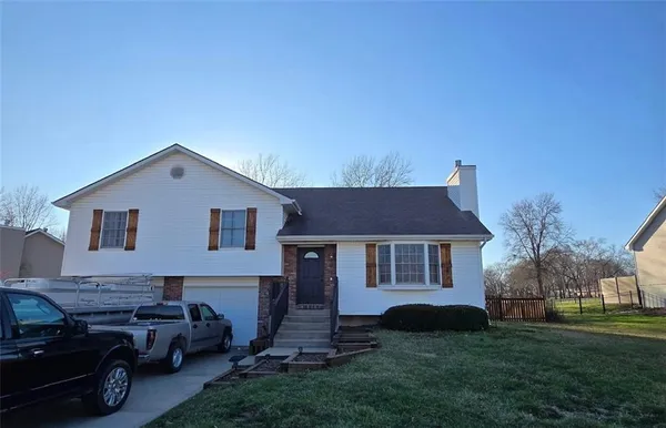 $305,000 | 205 Rhodus Court, Lawson, MO 64062