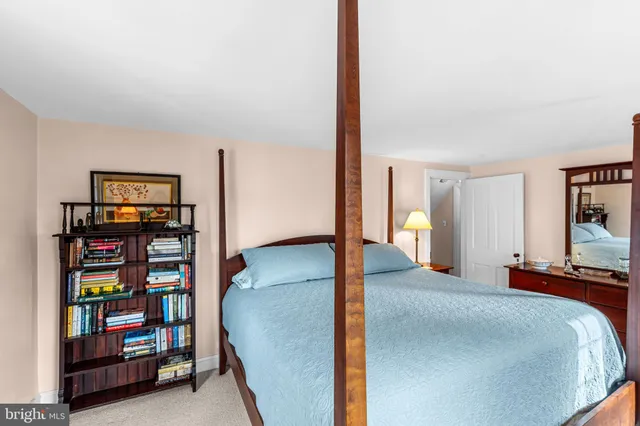 $479,900 | 255 Elizabeth Street, Landisville, PA 17538