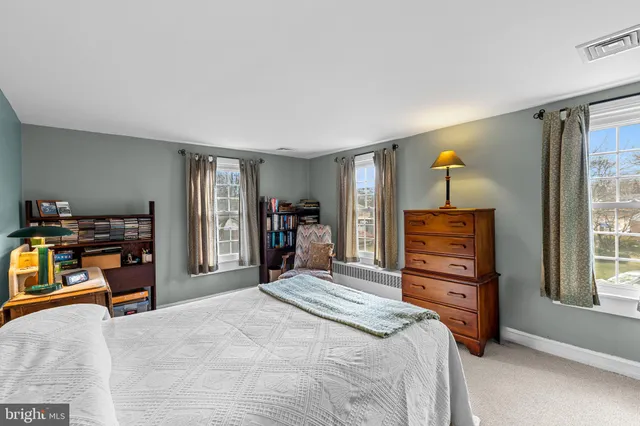 $479,900 | 255 Elizabeth Street, Landisville, PA 17538