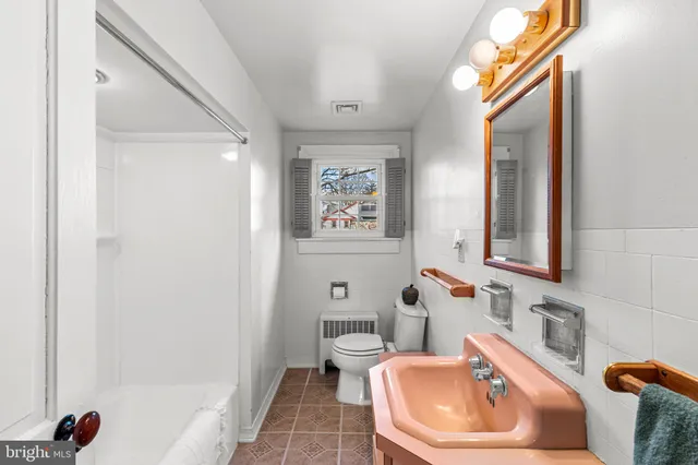 $479,900 | 255 Elizabeth Street, Landisville, PA 17538