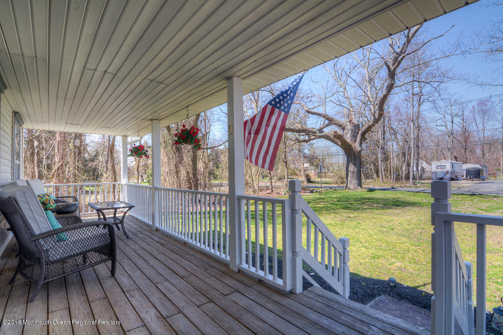 1300 Maxim Southard Road Howell, NJ 07731 - Photo 4 of 30 0004__SMALL