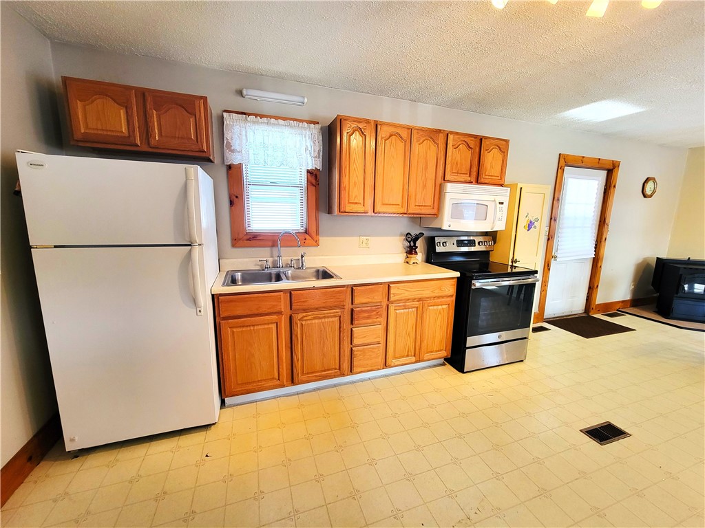 3945 Lake Avenue Hector, NY 14818 - Photo 8 of 27 Main Floor Kitchen (Stove Does Not Convey) Stove C
