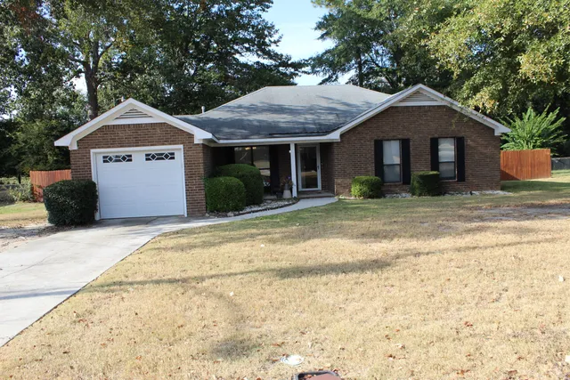 $1,695 | 1015 Country Pl Drive, Augusta, GA 30906