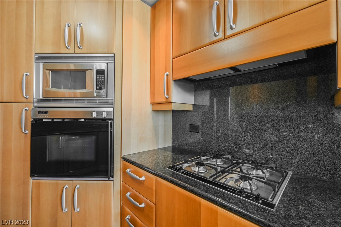 2877 Paradise Road, Unit 905 Las Vegas, NV 89109 - Photo 18 of 39