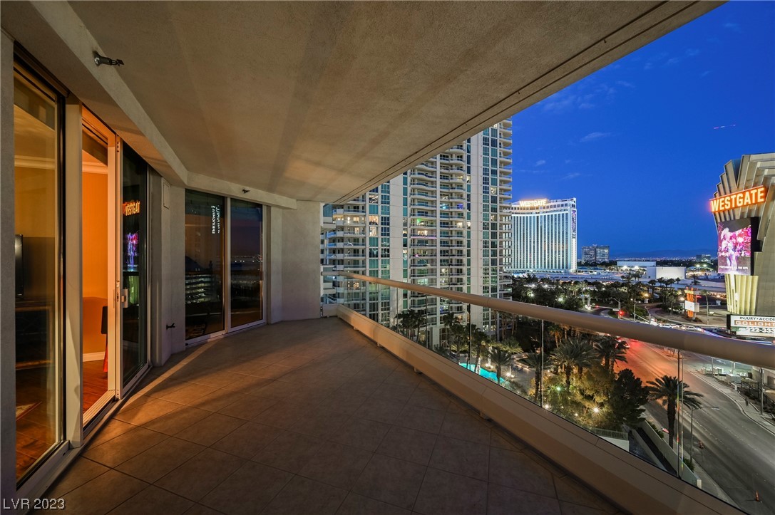 2877 Paradise Road, Unit 905 Las Vegas, NV 89109 - Photo 31 of 39