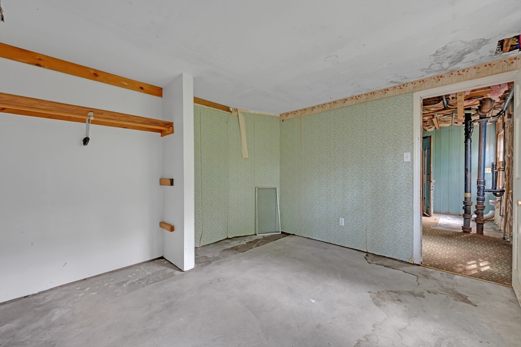 21 Wells Park Road Sturbridge, MA 01566 - Photo 26 of 38 Gallery Image 26