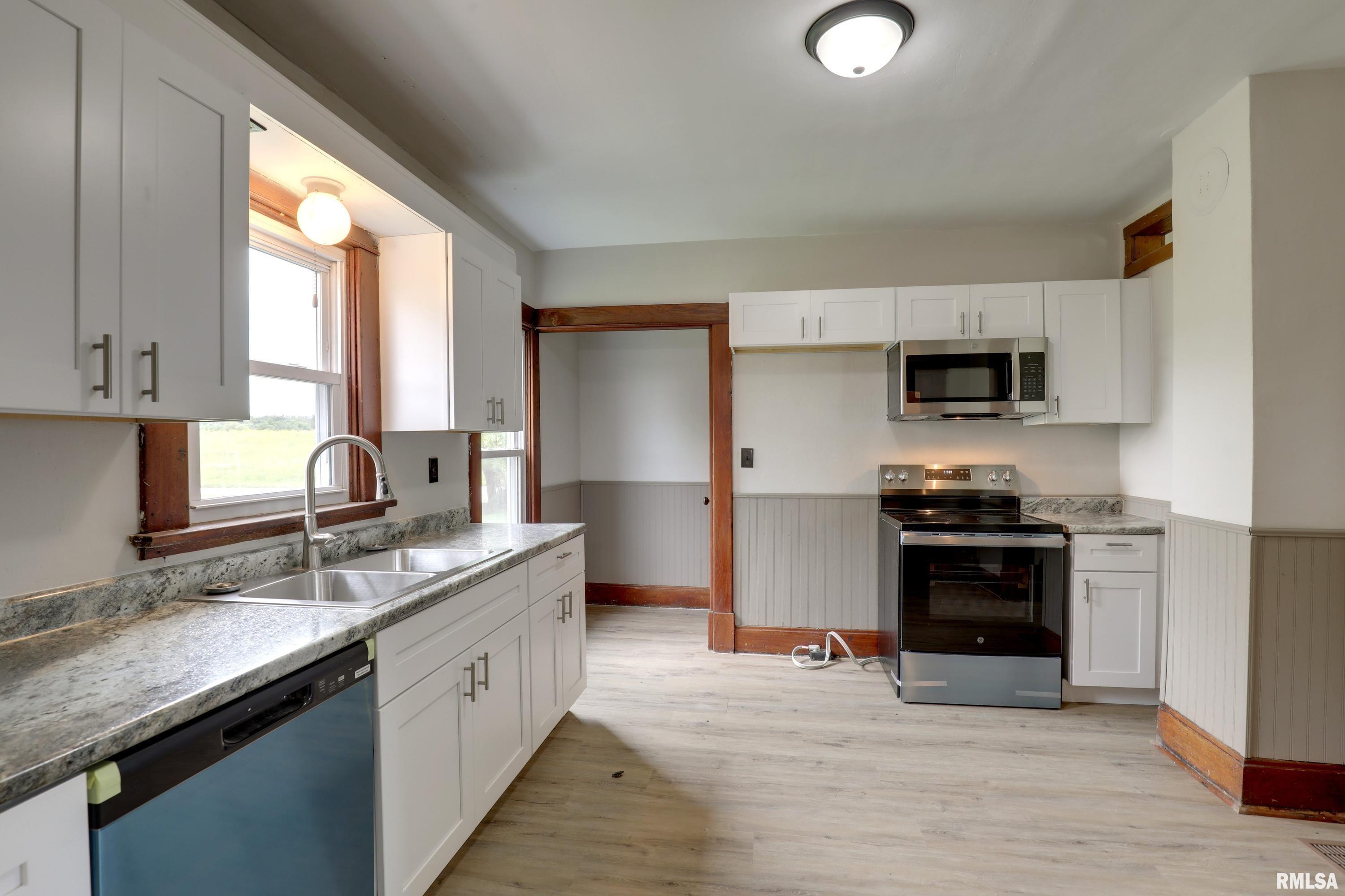 321 North Co Road 1200 Sutter, IL 62373 - Photo 21 of 63