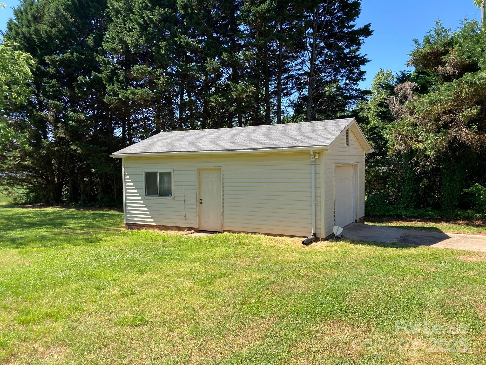 1697 Morningside Drive Newton, NC 28658 - Photo 6 of 22 a view of a house with a yard