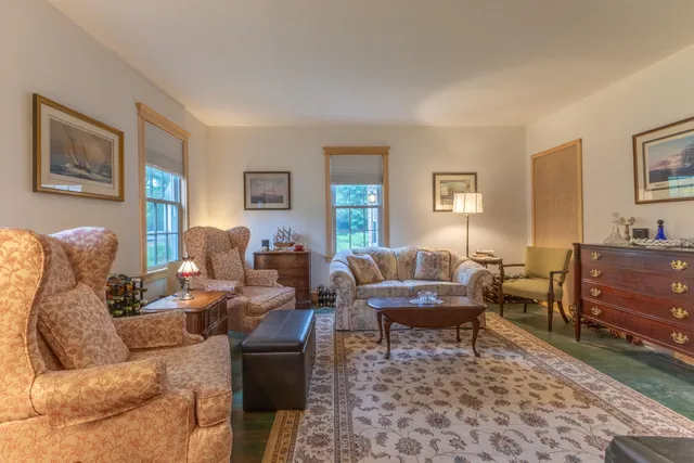 $374,900 | 6 Paddy Lane, Franklin, ME 04634