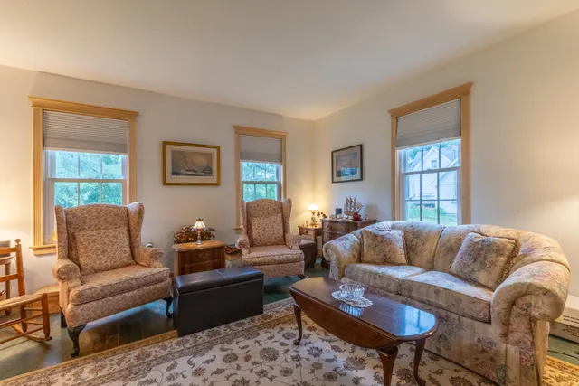 $374,900 | 6 Paddy Lane, Franklin, ME 04634