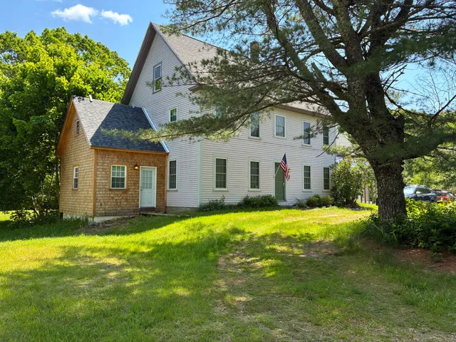 $374,900 | 6 Paddy Lane, Franklin, ME 04634