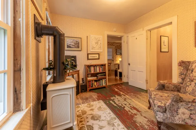 $374,900 | 6 Paddy Lane, Franklin, ME 04634