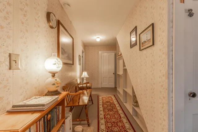 $374,900 | 6 Paddy Lane, Franklin, ME 04634