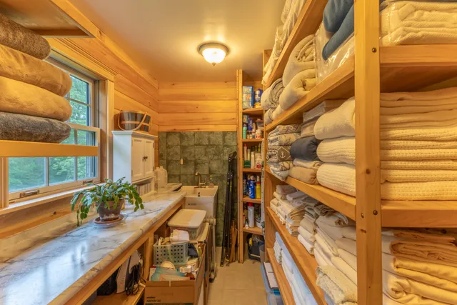 $374,900 | 6 Paddy Lane, Franklin, ME 04634