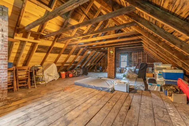 $374,900 | 6 Paddy Lane, Franklin, ME 04634