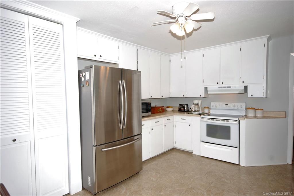 10258 Richard Sandy Road Oakboro, NC 28129 - Photo 4 of 16 Gallery Image 4