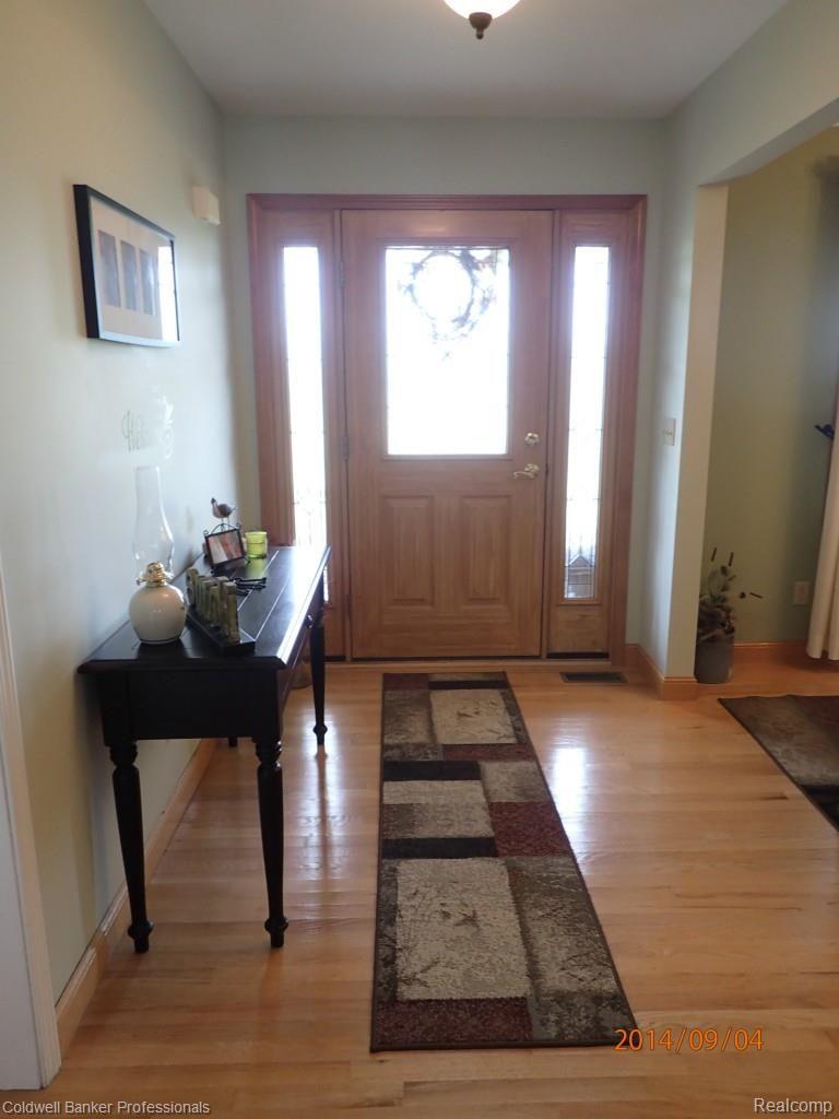 520 Maple Grove Road Lapeer, MI 48446 - Photo 2 of 48 P9040089.jpg