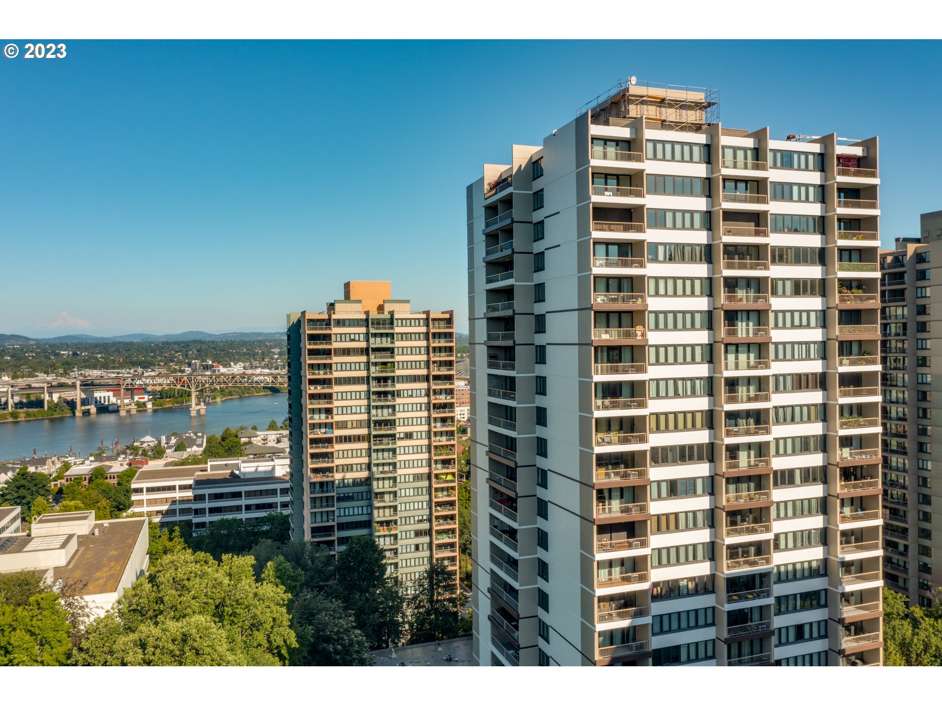 111 Southwest Harrison Street, Unit 7H Portland, OR 97201 - Photo 28 of 32 Exterior