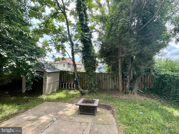 $3,200 | 3709 Parkwood Street, Brentwood, MD 20722