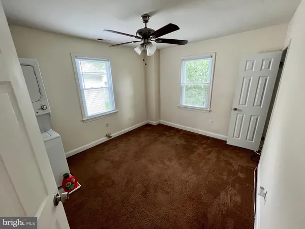 $3,200 | 3709 Parkwood Street, Brentwood, MD 20722