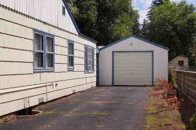 2428 North Elizabeth Road Spokane Valley, WA 99212 - Photo 6 of 8