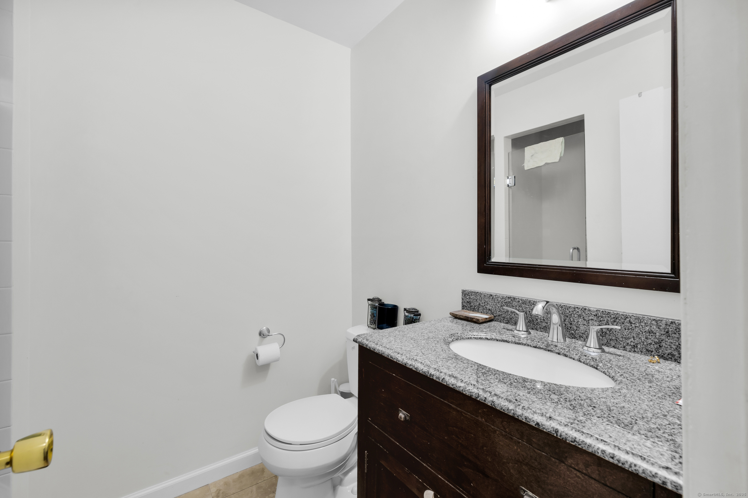 14 Ferris Avenue, Unit 9 Norwalk, CT 06854 - Photo 4 of 20