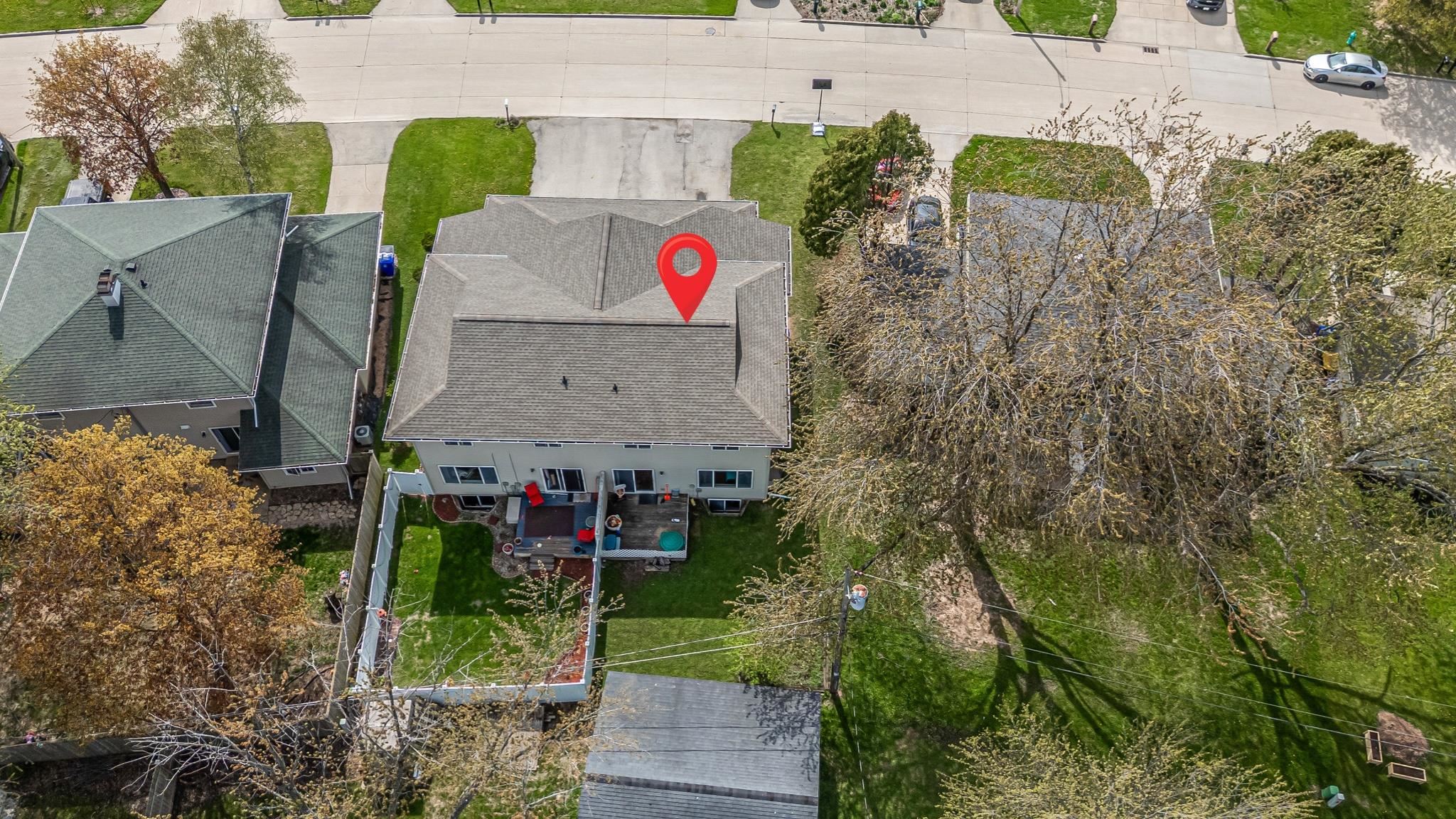 722 North Hawthorne Drive Appleton, WI 54915 - Photo 18 of 20