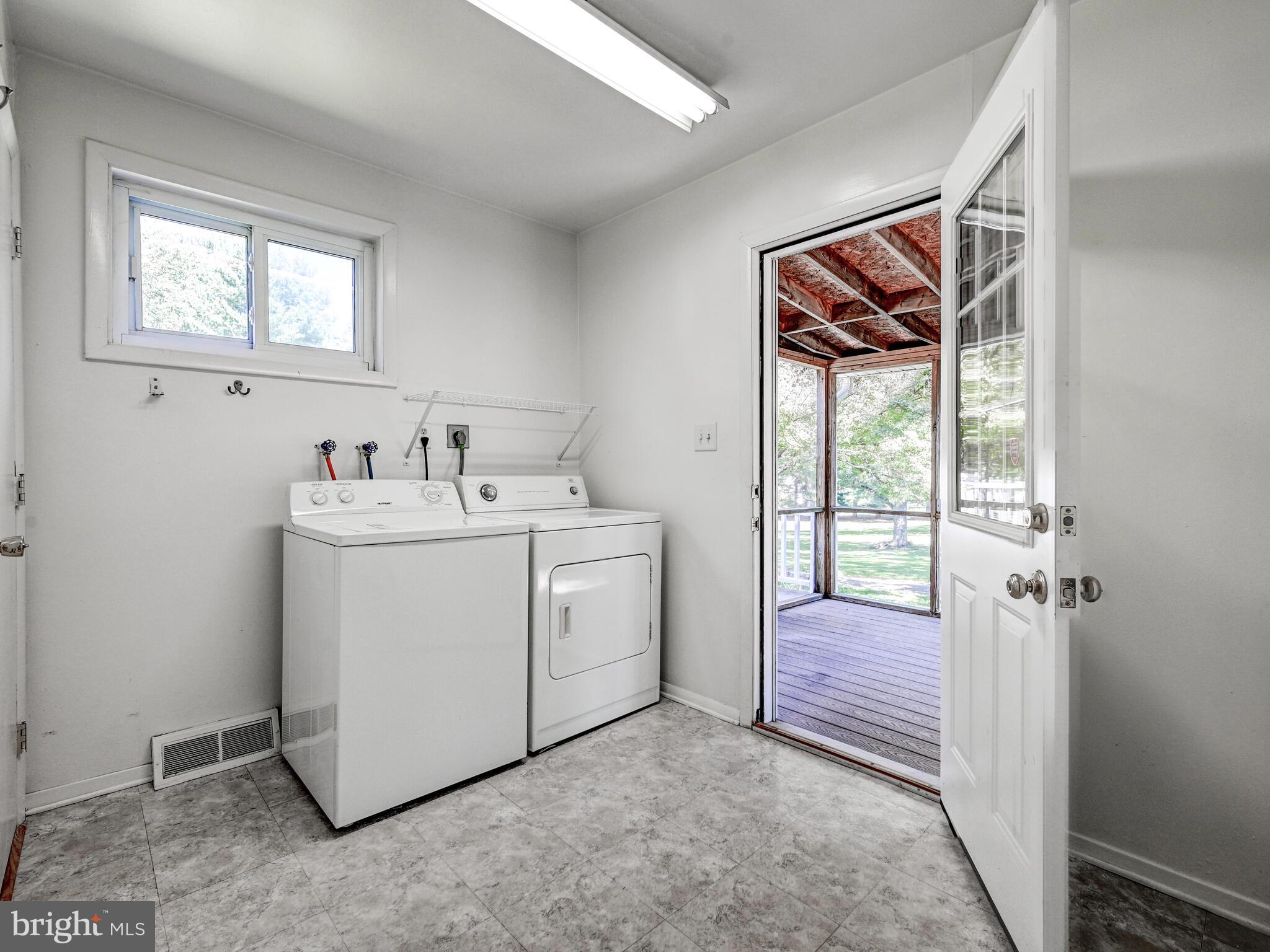 1704 Broadway Road Lutherville-Timonium, MD 21093 - Photo 15 of 29