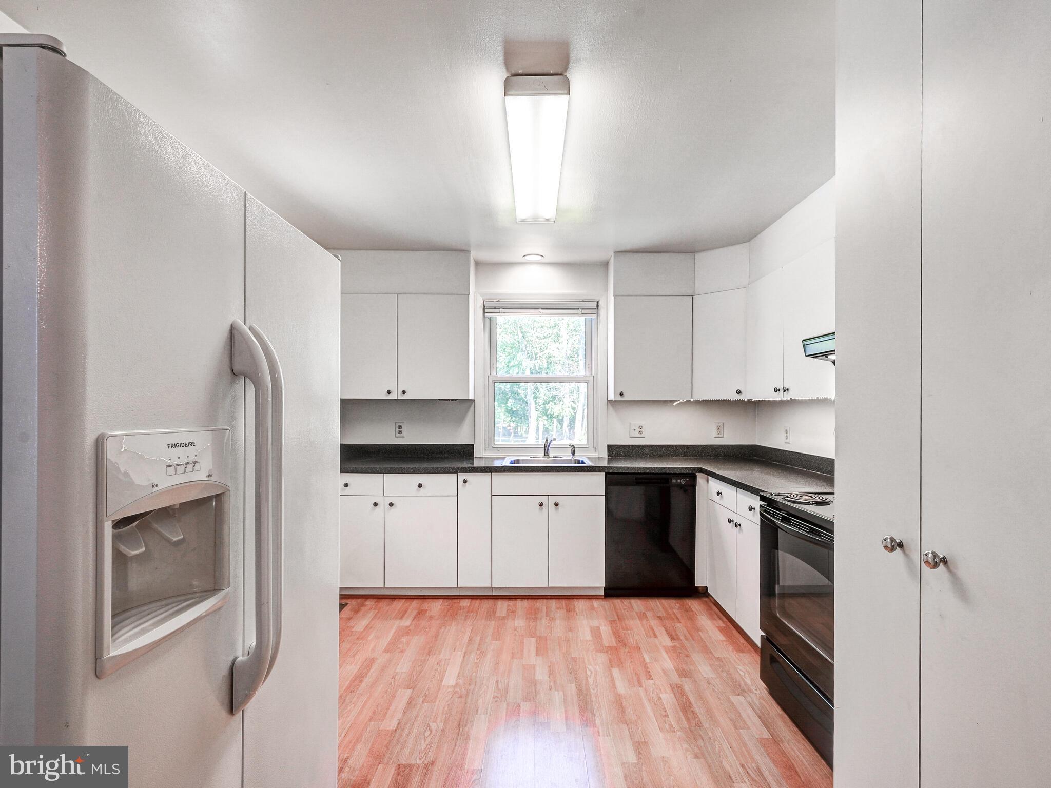 1704 Broadway Road Lutherville-Timonium, MD 21093 - Photo 8 of 29