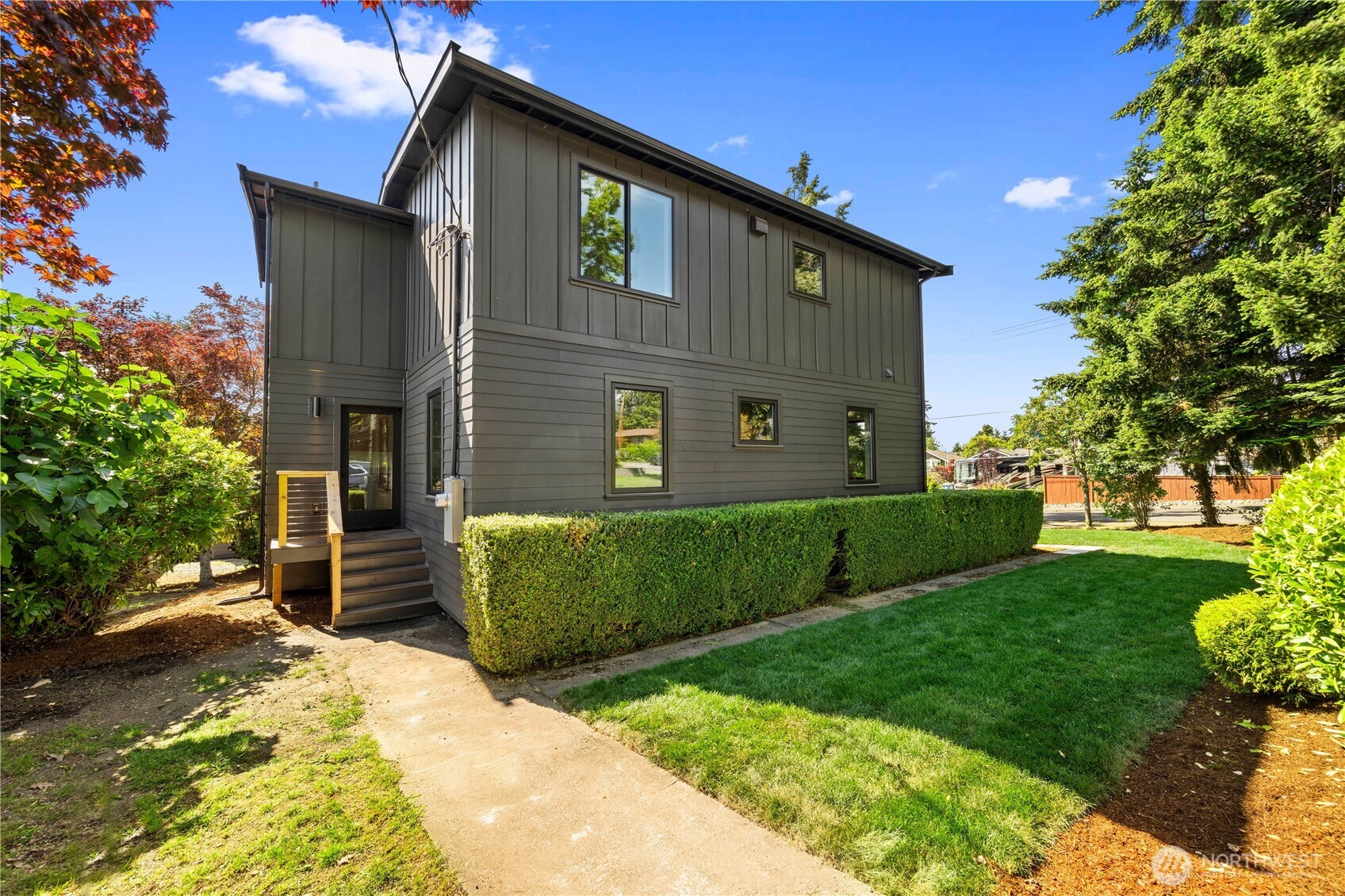 9808 224th Street Southwest Edmonds, WA 98020 - Photo 33 of 37