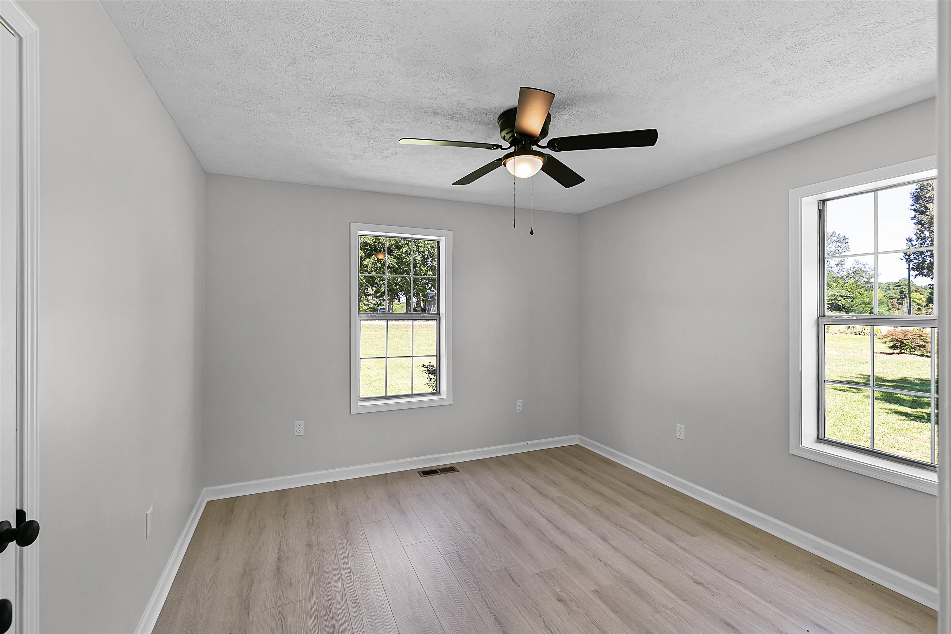 1695 Carroll Road Michie, TN 38357 - Photo 11 of 17 Gallery Image 11