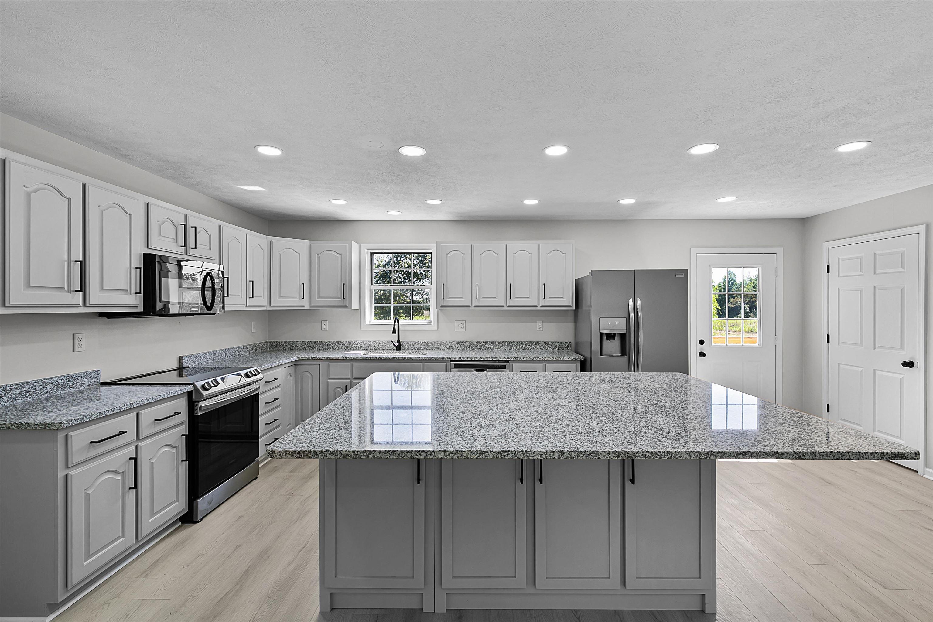 1695 Carroll Road Michie, TN 38357 - Photo 2 of 17 Gallery Image 2