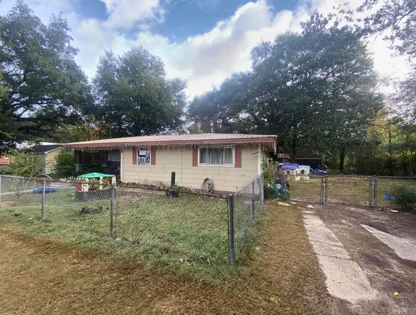 $145,900 | 742 Kit Drive, Crestview, FL 32536