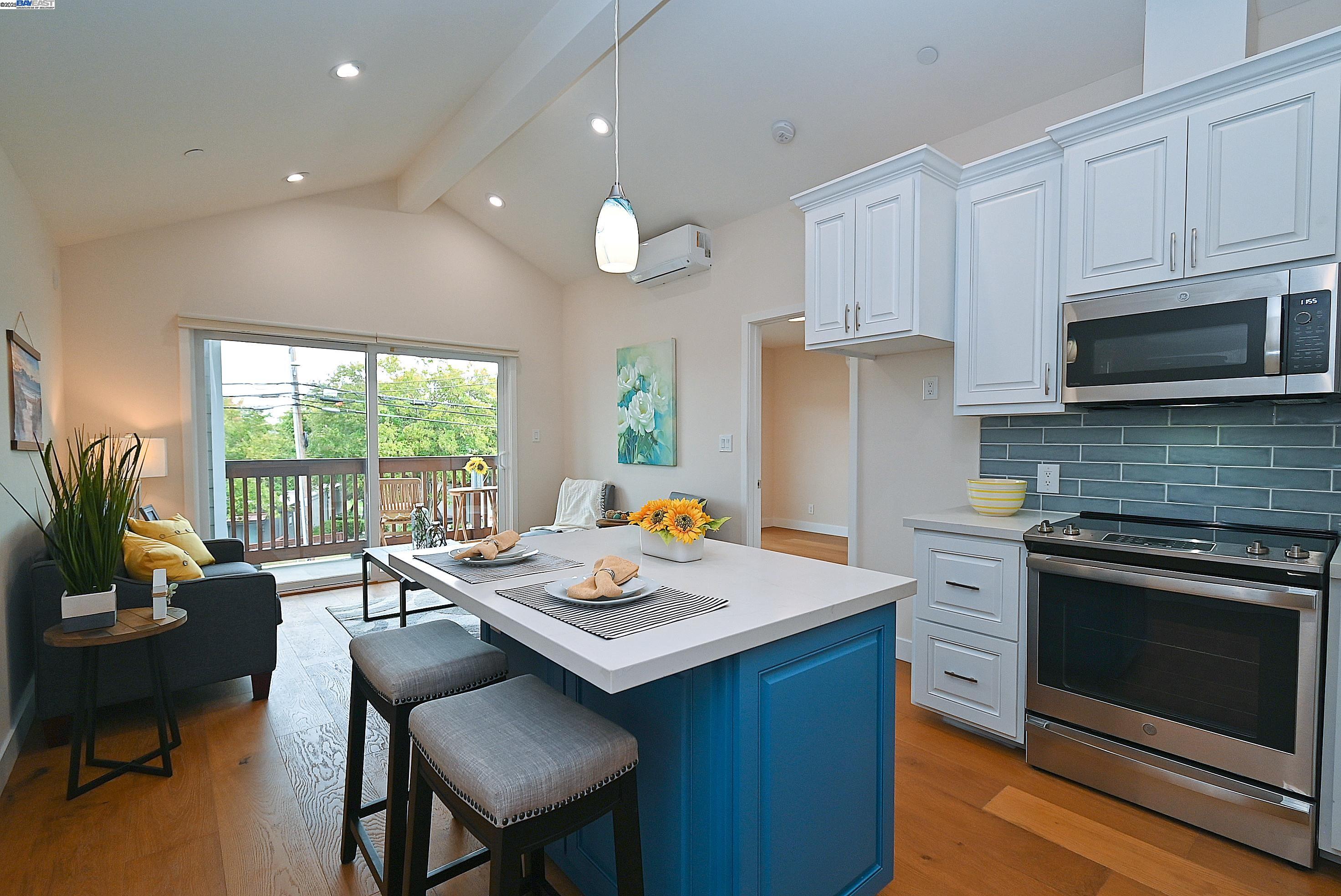 3856 Vineyard Avenue Pleasanton, CA 94566 - Photo 2 of 12