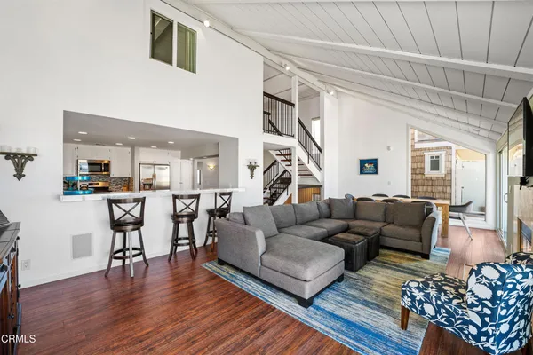 $3,295,000 | 3371 Ocean Drive, Oxnard, CA 93035