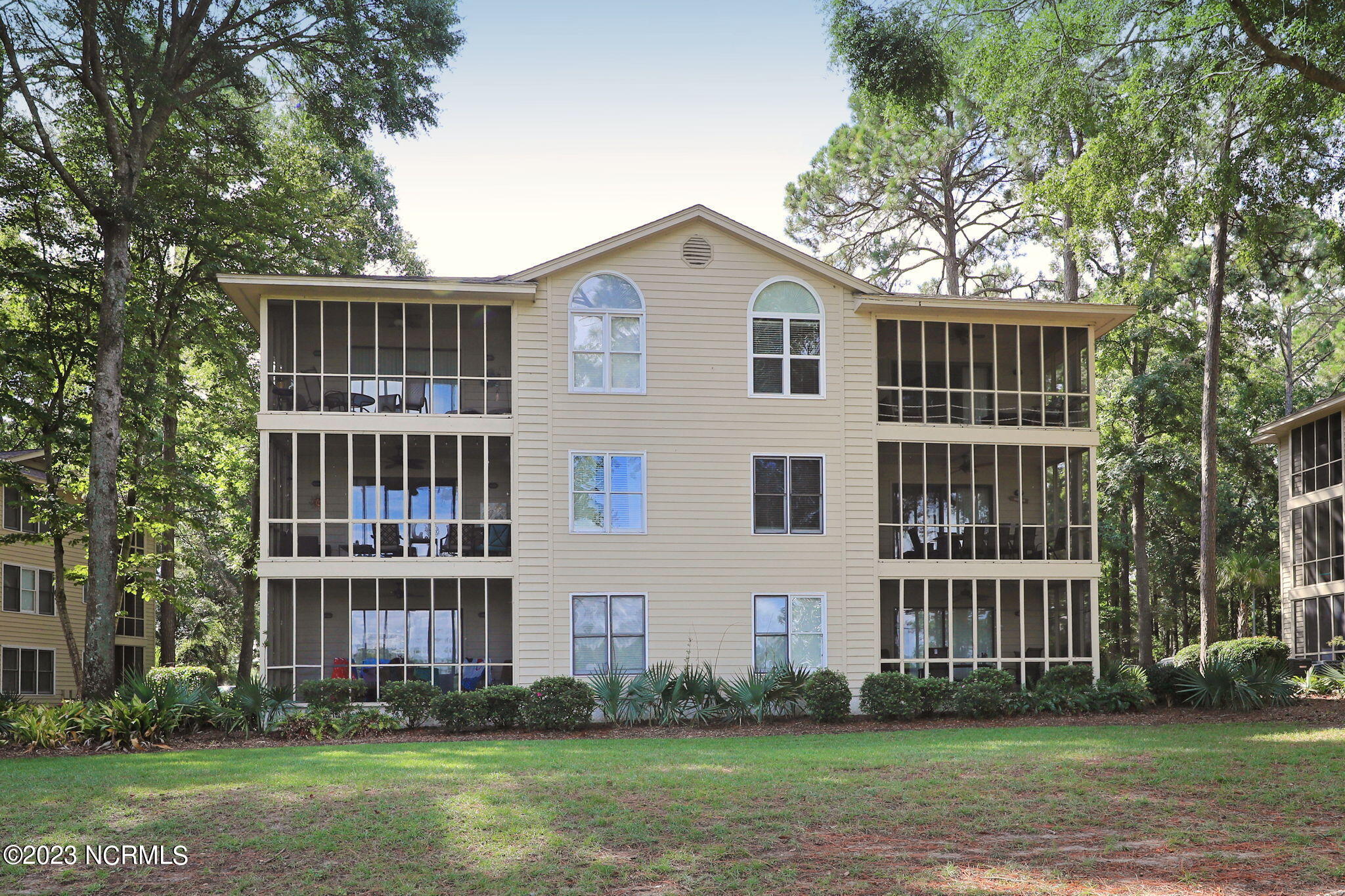 219 Clubhouse Road, Unit 403 Sunset Beach, NC 28468 - Photo 38 of 44 7-web-or-mls-IMG_0597_2